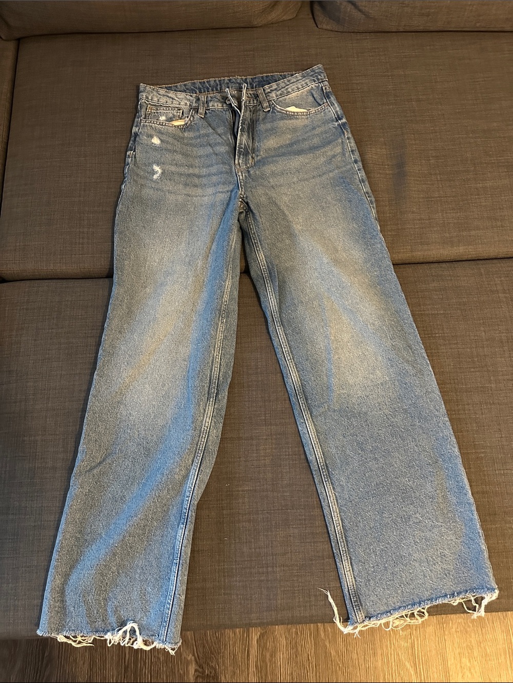 H&M Classic High-Rise Straight Leg Women’s Jeans - Light Blue